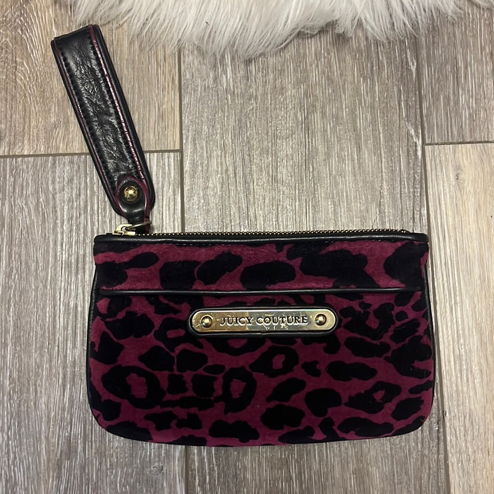 Pink leopard juicy couture wristlet